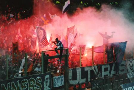 19-LENS-OM 04.jpg